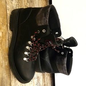 NWOT Guess GMROILER-R Black/Camo Combat Hiker Biker Boot Men 9.5-Women 11